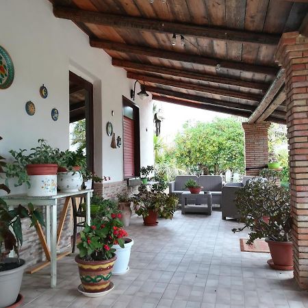 Poggio Vento Country House Guest House Naro Eksteriør bilde